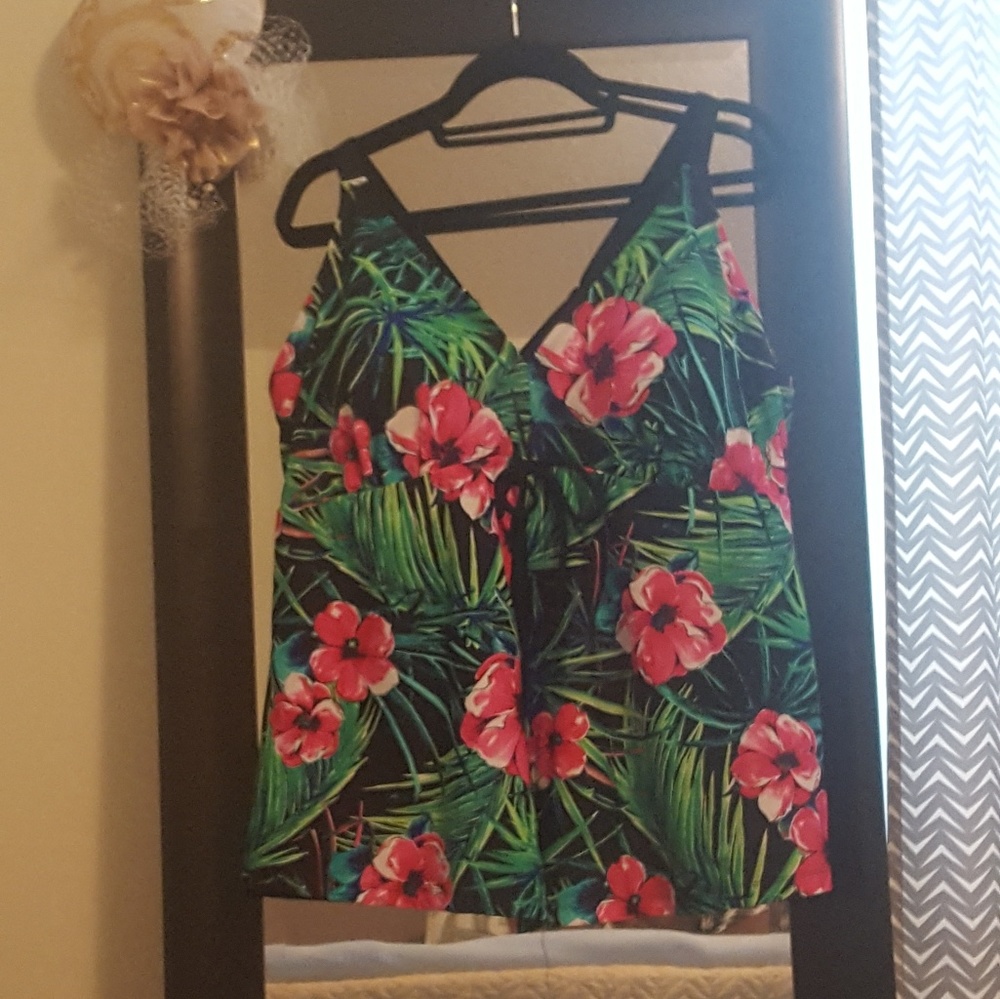 👙 Cute Tropical Swimtop!